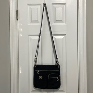 Baggallini crossbody